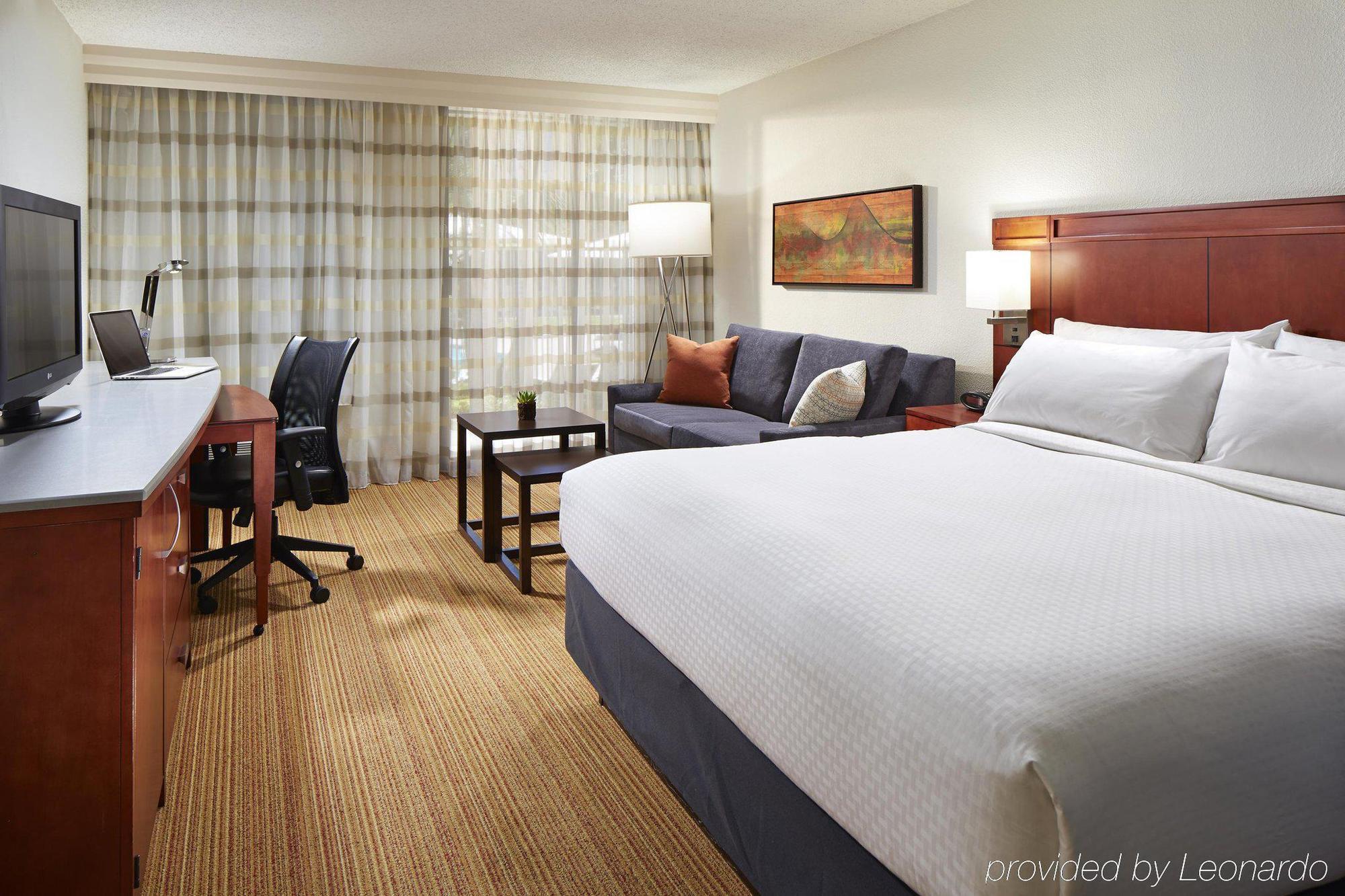 Hotel Mdr Marina Del Rey- A Doubletree By Hilton Лос-Анджелес Екстер'єр фото